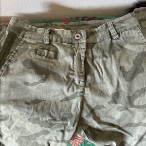 Camo Green Women's Pants Ribbon Accent